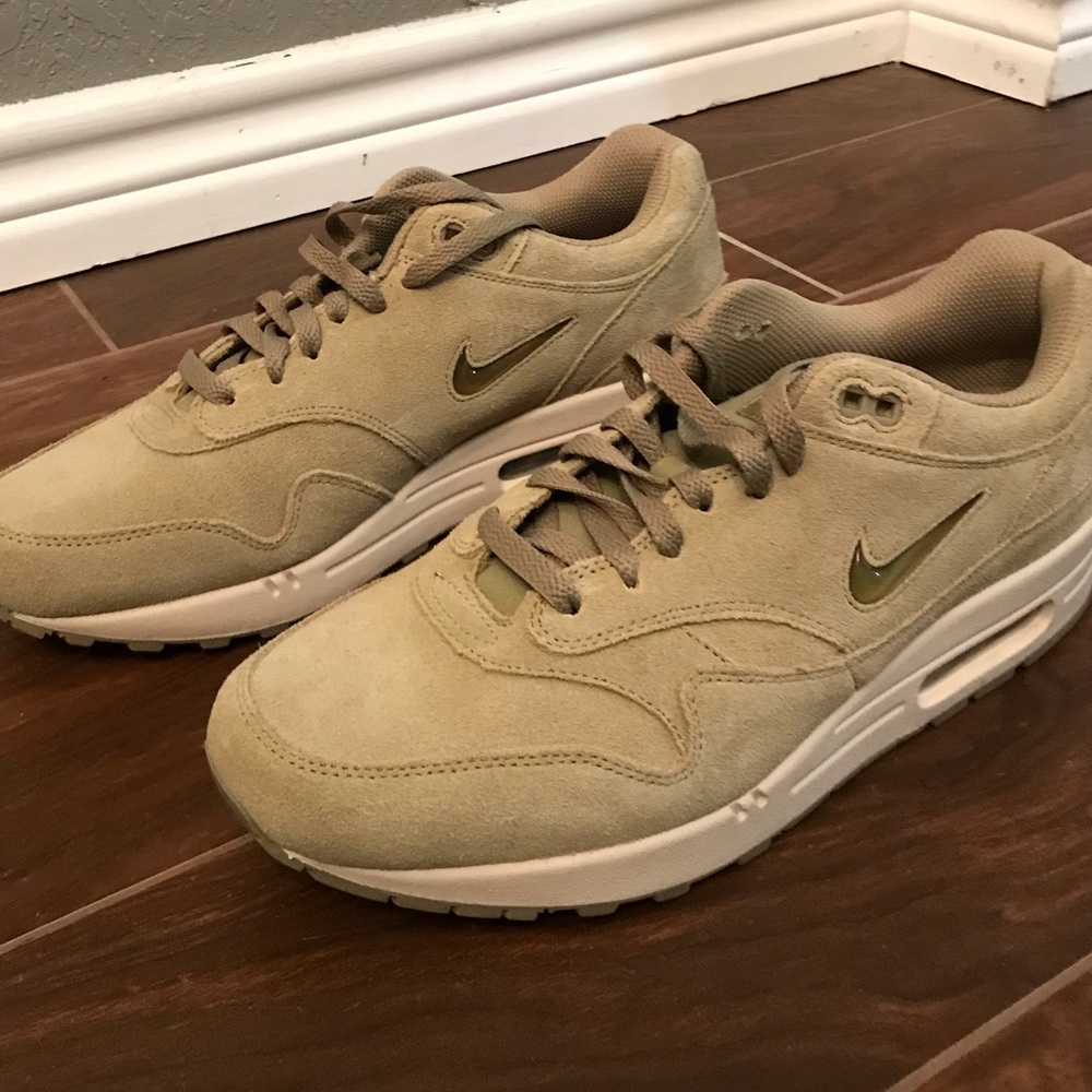 Nike Air Max Premium Jewels
